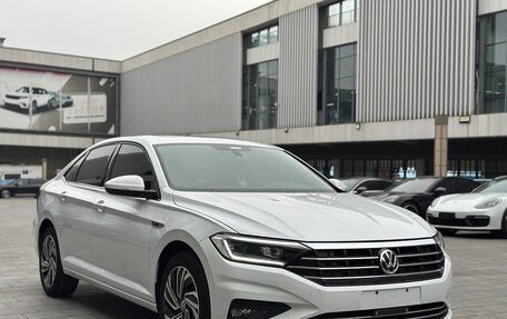 Volkswagen Jetta VII, 2021 год, 2 120 000 рублей, 4 фотография