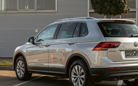 Volkswagen Tiguan II, 2019 год, 1 795 000 рублей, 9 фотография