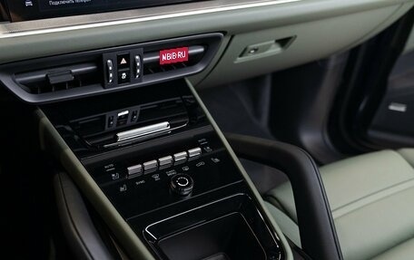 Porsche Cayenne III, 2025 год, 18 900 000 рублей, 20 фотография