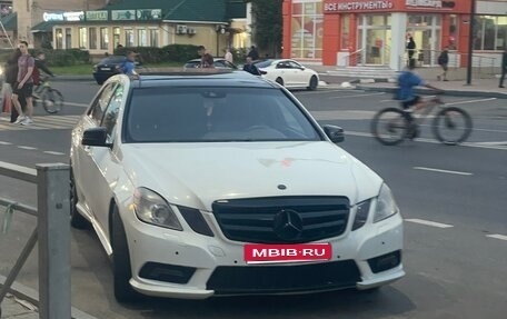 Mercedes-Benz E-Класс, 2010 год, 1 300 000 рублей, 1 фотография