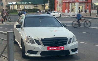 Mercedes-Benz E-Класс, 2010 год, 1 300 000 рублей, 1 фотография