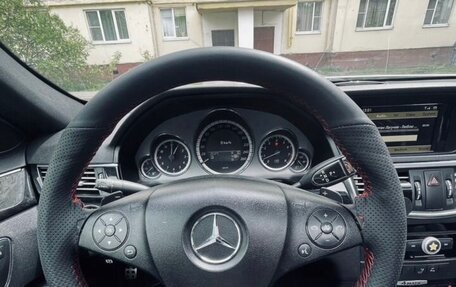 Mercedes-Benz E-Класс, 2010 год, 1 300 000 рублей, 3 фотография