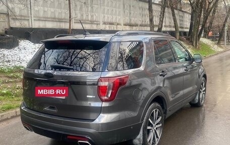 Ford Explorer VI, 2017 год, 3 550 000 рублей, 14 фотография