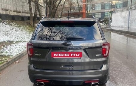 Ford Explorer VI, 2017 год, 3 550 000 рублей, 13 фотография