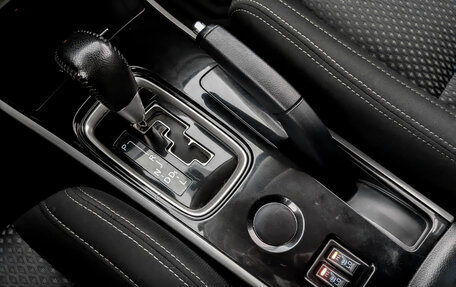 Mitsubishi Outlander III рестайлинг 3, 2018 год, 1 690 000 рублей, 25 фотография