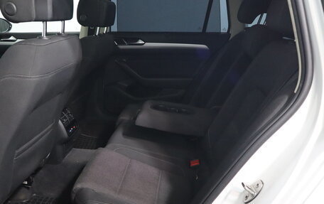 Volkswagen Passat B8 рестайлинг, 2018 год, 1 949 000 рублей, 14 фотография