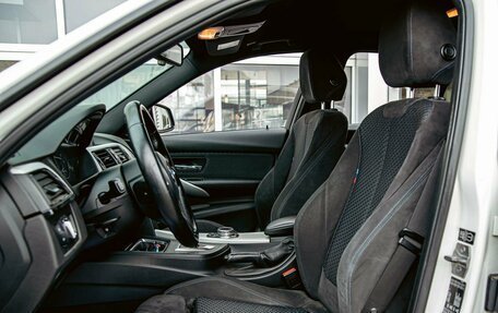 BMW 3 серия, 2015 год, 1 655 000 рублей, 13 фотография