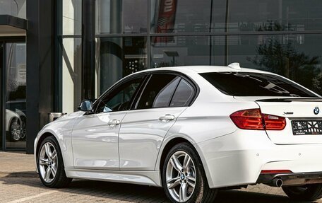 BMW 3 серия, 2015 год, 1 655 000 рублей, 12 фотография