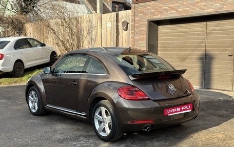 Volkswagen Beetle, 2014 год, 2 330 000 рублей, 4 фотография