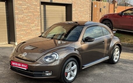 Volkswagen Beetle, 2014 год, 2 330 000 рублей, 2 фотография