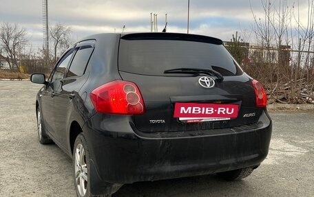 Toyota Auris II, 2009 год, 590 000 рублей, 4 фотография