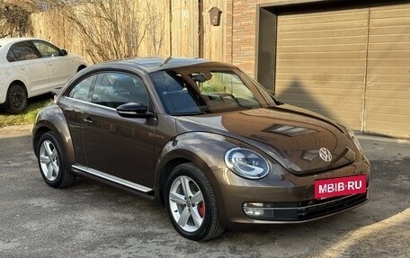 Volkswagen Beetle, 2014 год, 2 330 000 рублей, 8 фотография