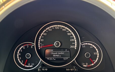 Volkswagen Beetle, 2014 год, 2 330 000 рублей, 21 фотография