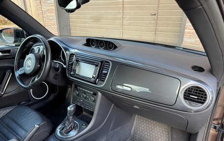 Volkswagen Beetle, 2014 год, 2 330 000 рублей, 28 фотография