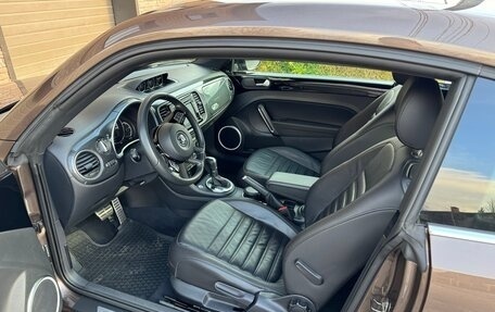 Volkswagen Beetle, 2014 год, 2 330 000 рублей, 18 фотография