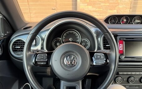 Volkswagen Beetle, 2014 год, 2 330 000 рублей, 20 фотография