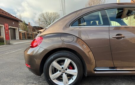 Volkswagen Beetle, 2014 год, 2 330 000 рублей, 39 фотография