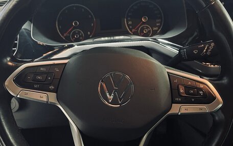 Volkswagen Polo VI (EU Market), 2020 год, 1 740 000 рублей, 20 фотография