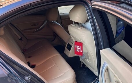 BMW 3 серия, 2016 год, 1 950 000 рублей, 12 фотография