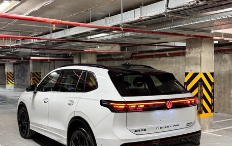 Volkswagen Tiguan, 2025 год, 4 850 000 рублей, 5 фотография