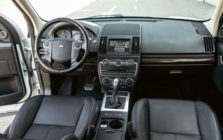 Land Rover Freelander II рестайлинг 2, 2014 год, 1 475 000 рублей, 16 фотография