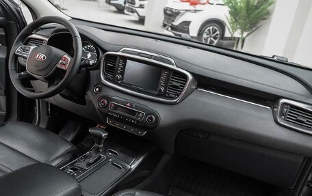 KIA Sorento III Prime рестайлинг, 2018 год, 2 549 000 рублей, 9 фотография