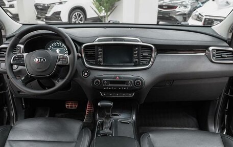 KIA Sorento III Prime рестайлинг, 2018 год, 2 549 000 рублей, 7 фотография
