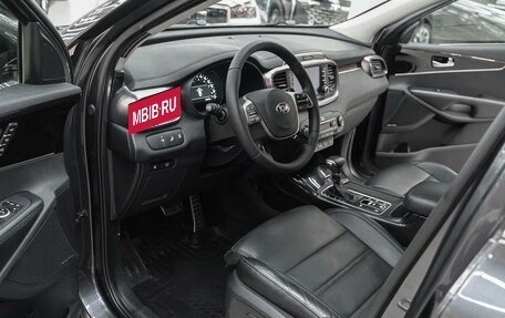 KIA Sorento III Prime рестайлинг, 2018 год, 2 549 000 рублей, 10 фотография