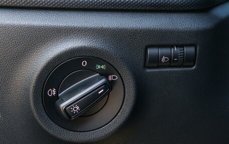 Volkswagen Polo VI (EU Market), 2021 год, 1 599 000 рублей, 18 фотография