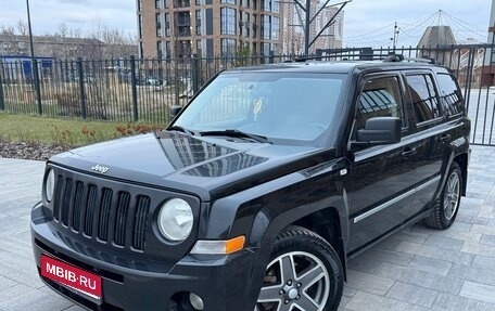 Jeep Liberty (Patriot), 2008 год, 690 000 рублей, 1 фотография