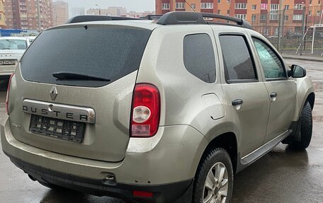 Renault Duster I рестайлинг, 2014 год, 619 000 рублей, 2 фотография