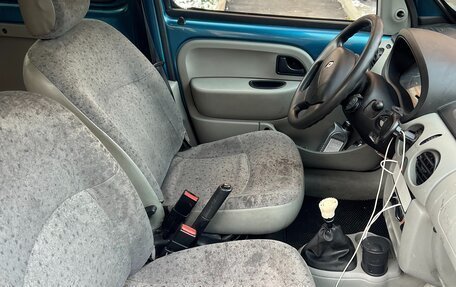 Renault Kangoo II рестайлинг, 2003 год, 280 000 рублей, 11 фотография