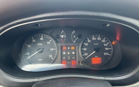 Renault Kangoo II рестайлинг, 2003 год, 280 000 рублей, 16 фотография