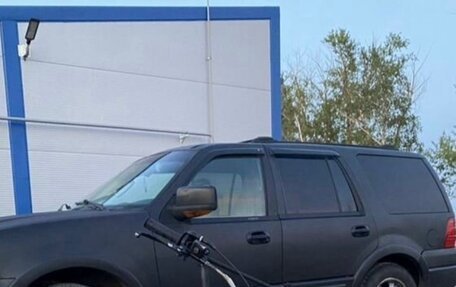 Ford Expedition, 2004 год, 650 000 рублей, 3 фотография