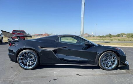 Chevrolet Corvette C8, 2025 год, 56 030 000 рублей, 5 фотография