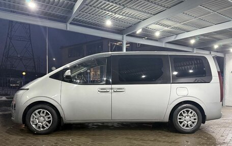 Hyundai Staria, 2021 год, 5 299 000 рублей, 2 фотография