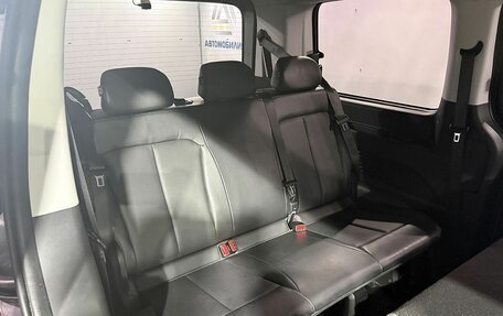 Hyundai Staria, 2021 год, 5 299 000 рублей, 13 фотография