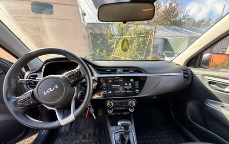 KIA Rio IV, 2022 год, 1 950 000 рублей, 4 фотография