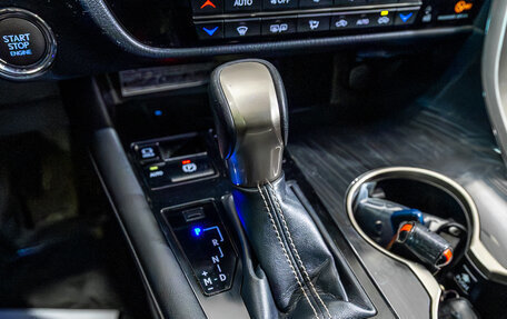 Lexus RX IV рестайлинг, 2018 год, 3 500 000 рублей, 22 фотография