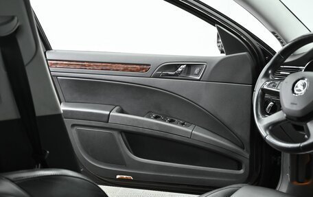 Skoda Superb III рестайлинг, 2014 год, 995 000 рублей, 8 фотография