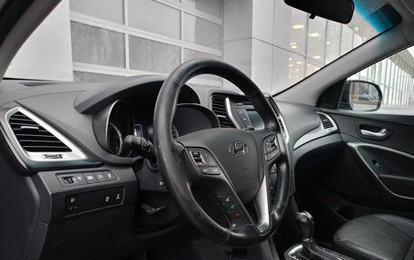 Hyundai Santa Fe III рестайлинг, 2017 год, 2 099 900 рублей, 5 фотография