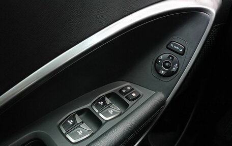 Hyundai Santa Fe III рестайлинг, 2017 год, 2 099 900 рублей, 13 фотография