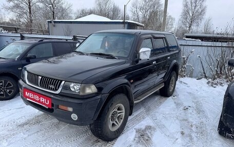 Mitsubishi Pajero Sport II рестайлинг, 1999 год, 950 000 рублей, 2 фотография