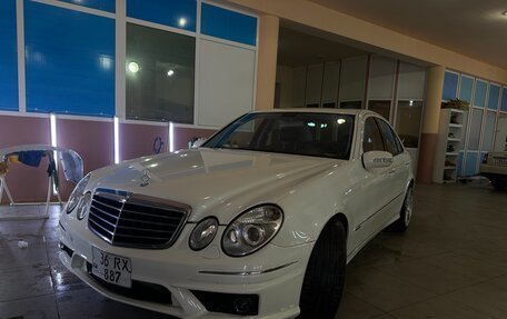 Mercedes-Benz E-Класс, 2004 год, 1 200 000 рублей, 7 фотография