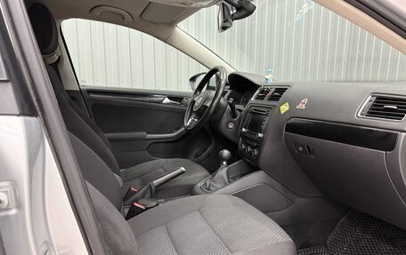 Volkswagen Jetta VI, 2011 год, 1 150 000 рублей, 9 фотография