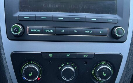 Skoda Octavia, 2011 год, 550 000 рублей, 18 фотография