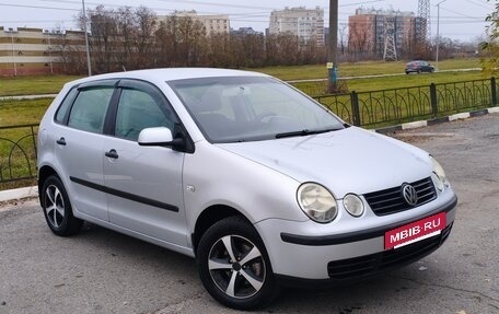 Volkswagen Polo IV рестайлинг, 2003 год, 450 000 рублей, 2 фотография