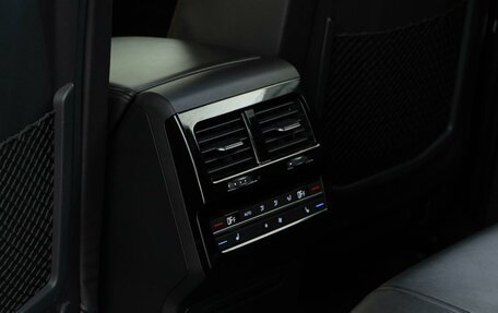 Volkswagen Touareg III, 2020 год, 5 998 050 рублей, 15 фотография