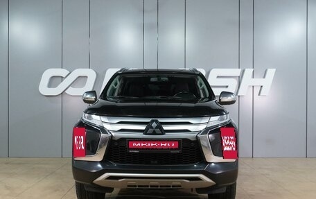 Mitsubishi Montero Sport, 2022 год, 3 900 000 рублей, 3 фотография