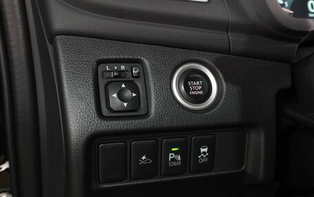 Mitsubishi Montero Sport, 2022 год, 3 900 000 рублей, 19 фотография